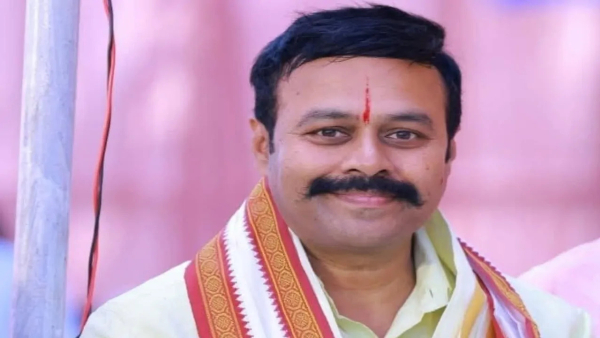 telangana graduate mlc election Ramreddy Sarvotham Reddy Clarifies on MLC Polls Dismisses False Rumours telangana graduate mlc election Ramreddy Sarvotham Reddy Clarifies on MLC Polls Dismisses False Rumours