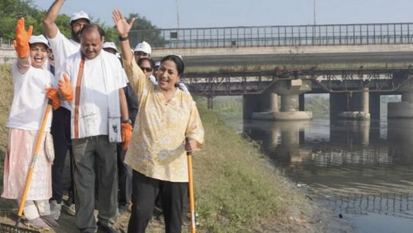 Delhi Minister Parvesh Verma Urges Residents to Celebrate Birthdays by Yamuna River with Clean-up