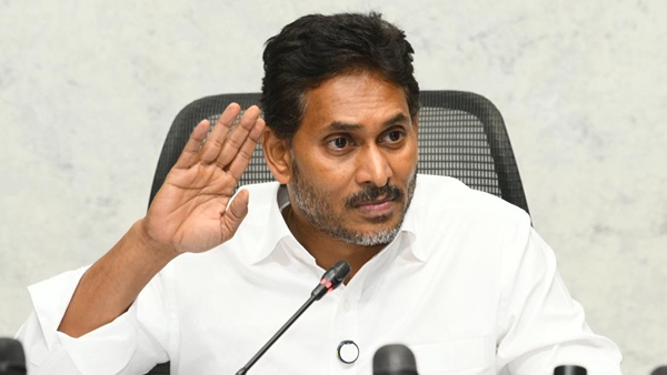 Will YS Jagan Turn Up the Heat on EC Appointments Law Chandrababu May Face 2018-Like Political Pressure