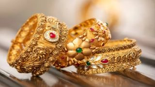 బంగారం ధరల్లో డౌన్ ఫాల్