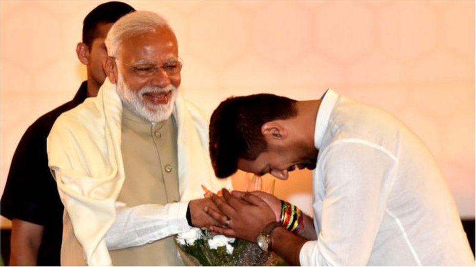 నితీశ్‌ను పక్కనబెట్టేందుకు ఎల్‌జేపీని బీజేపీ రంగంలోకి దించిందని బిహార్‌లో చర్చ జరుగుతోంది