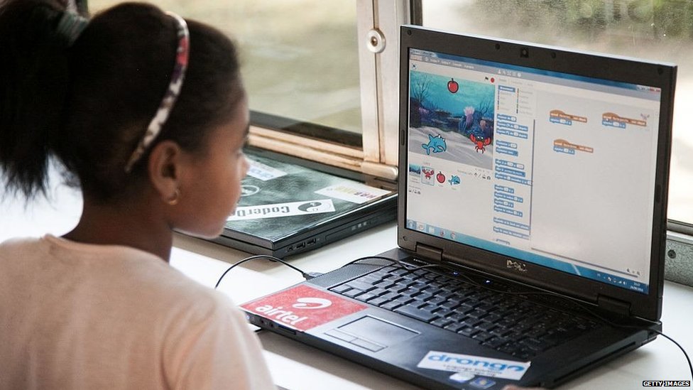 విద్యార్థి, కోడింగ్, స్కూల్, బడి, ఆన్‌లైన్ కోర్సులు