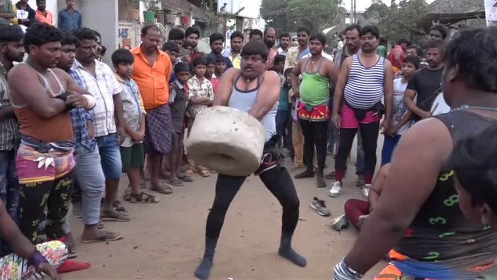 సాహస విన్యాసాలు సాహస విన్యాసాలు