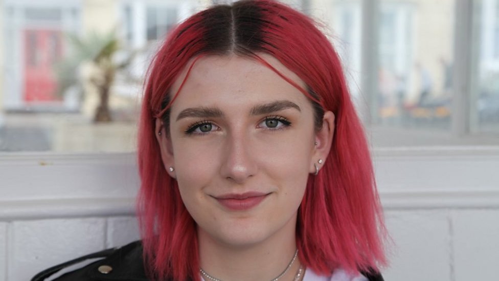 లిలీ లిలీ