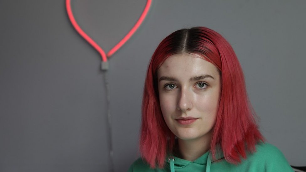 లిలీ లిలీ