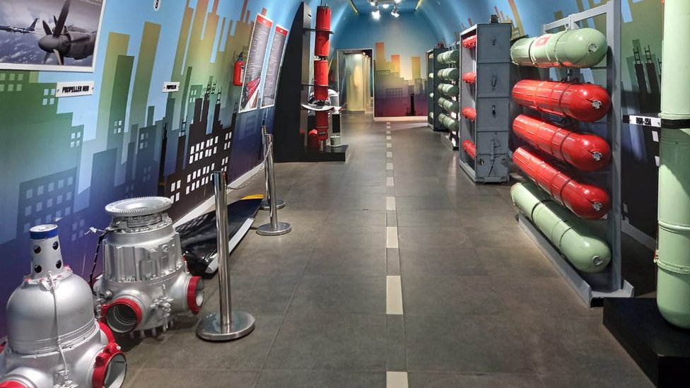 టీయూ-142 యుద్ధ విమానం