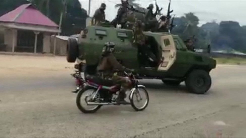 మొజాంబిక సైన్యం, మిలిటెంట్ల మధ్య యుద్ధం జరుగుతోంది