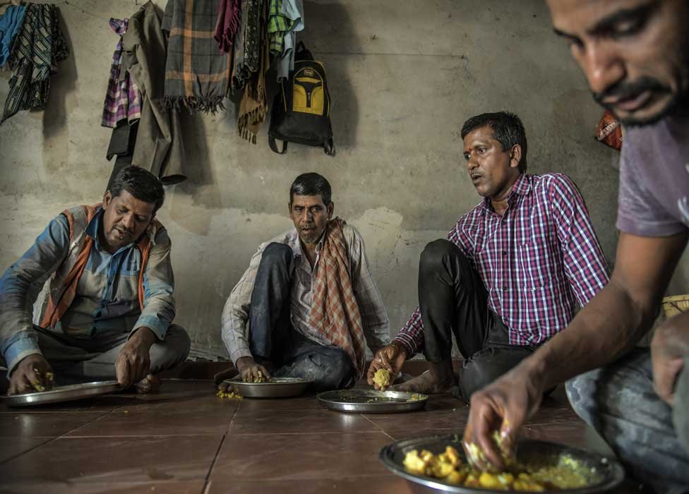 వలస కార్మికులు