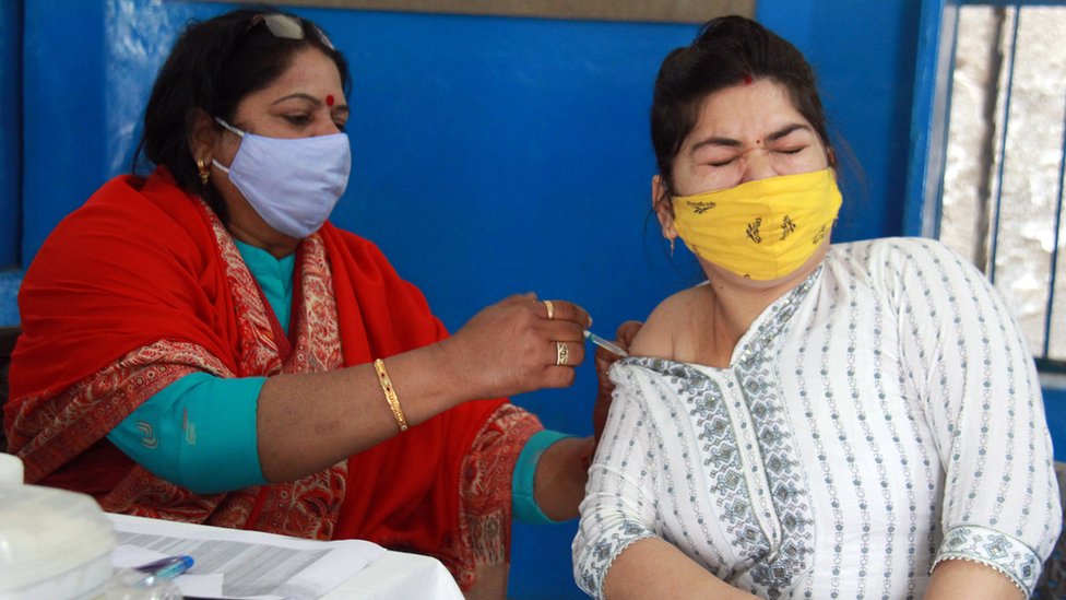 వ్యాక్సినేషన్