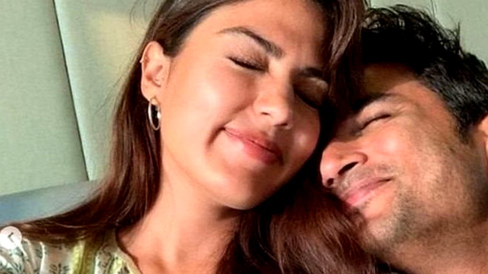 రియా చక్రవర్తితో సుశాంత్