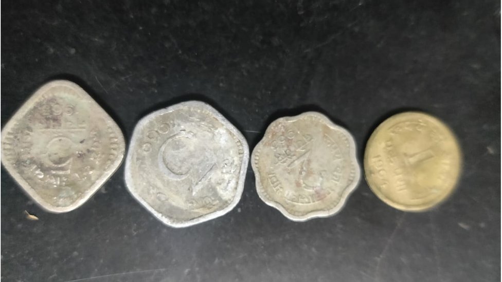 పాత నాణేలు