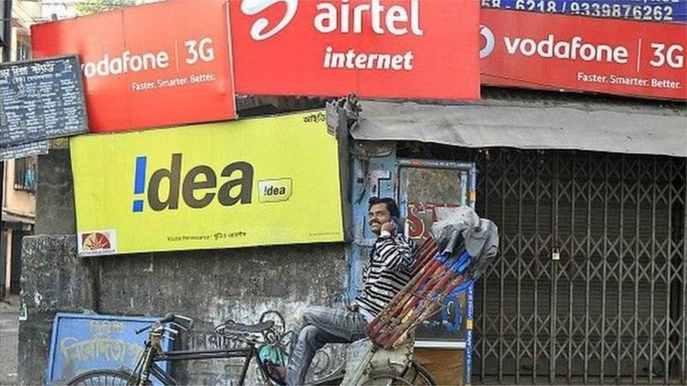 తీవ్ర నష్టాల్లో కూరుకుపోయిన వోడాఫోన్ ఐడియా తీవ్ర నష్టాల్లో కూరుకుపోయిన వోడాఫోన్ ఐడియా