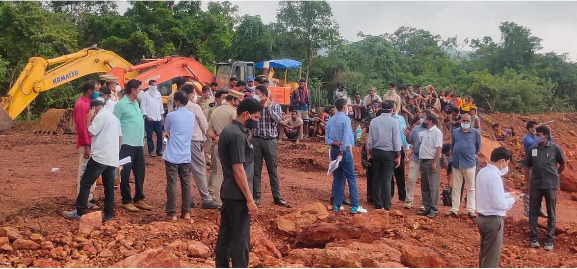 లేటరైట్ తవ్వకాలు జరుగుతున్న ప్రాంతంలో ఎన్జీటీ బృందం