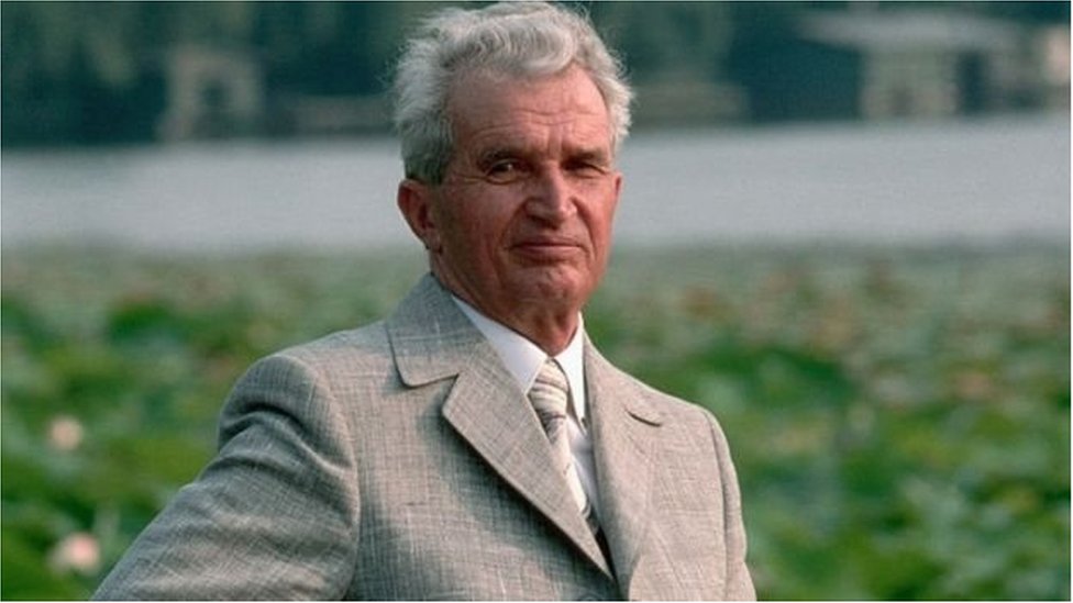 నికొలస్ చాచెస్కూ