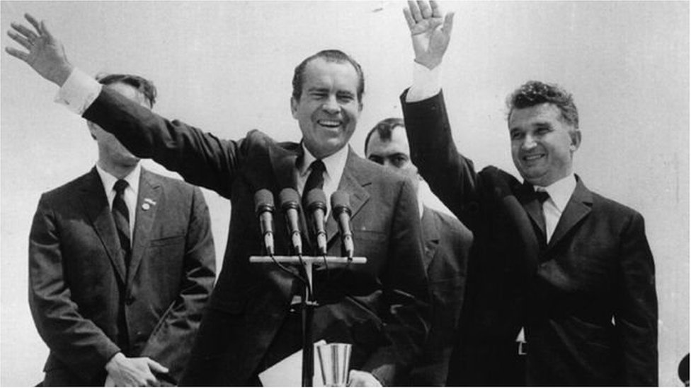 నికొలస్ చాచెస్కూ