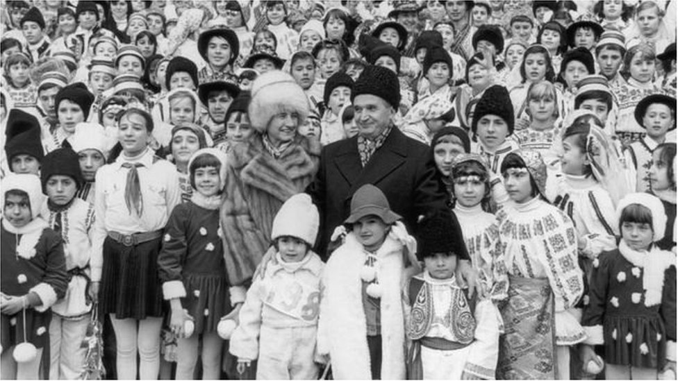 నికొలస్ చాచెస్కూ