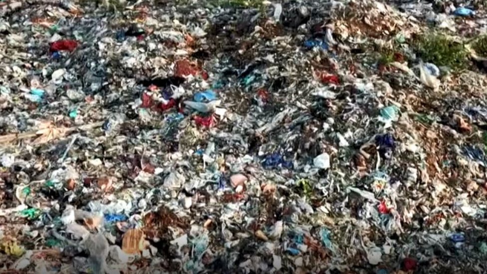 కోవిడ్ కారణంగా చెత్తలో ప్లాస్టిక్ వ్యర్ధాలు పెరిగిపోయాయి కోవిడ్ కారణంగా చెత్తలో ప్లాస్టిక్ వ్యర్ధాలు పెరిగిపోయాయి