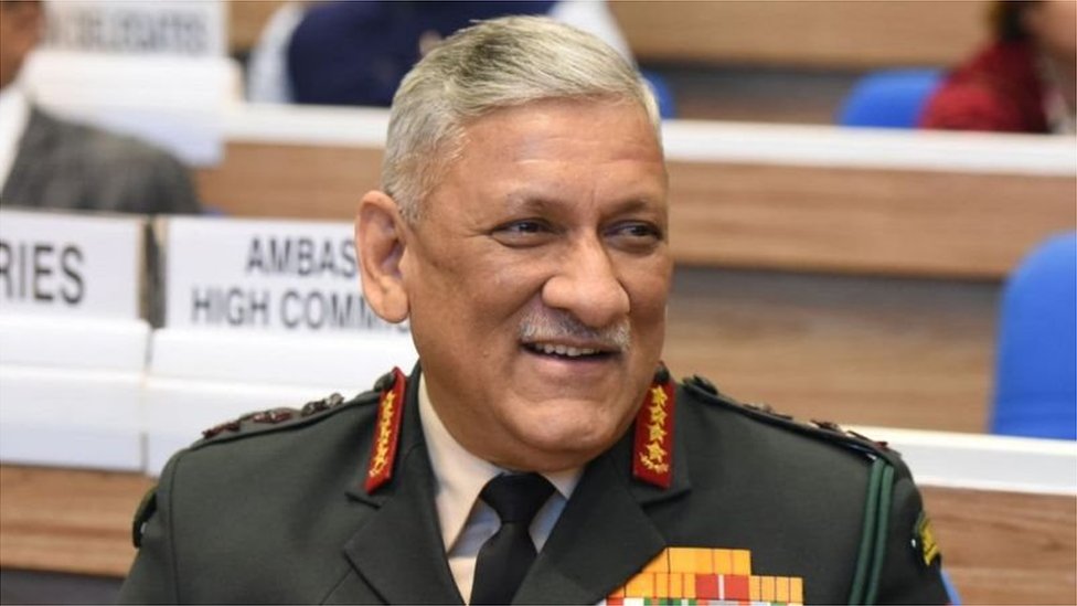 సీనియారిటీని కాదని, మోదీ ప్రభుత్వం జూనియరైన రావత్ కు ఆర్మీ బాధ్యతలు అప్పజెప్పింది