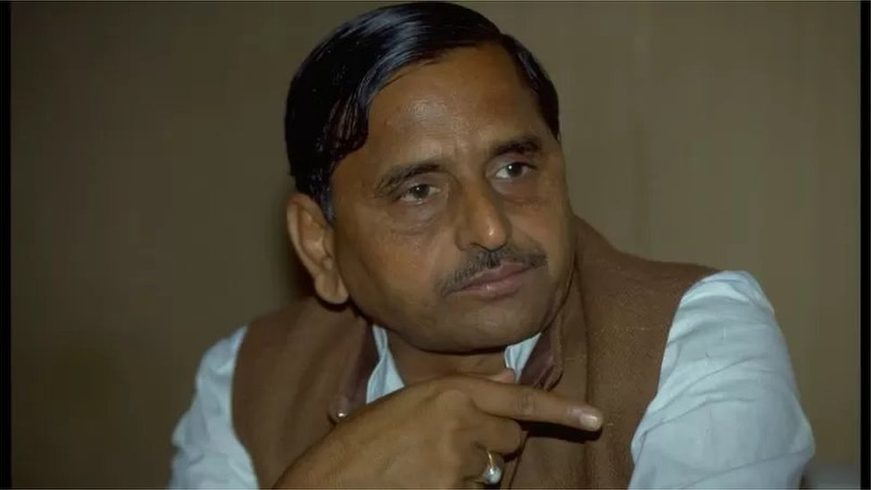 యూపీ సీఎంగా ములాయం