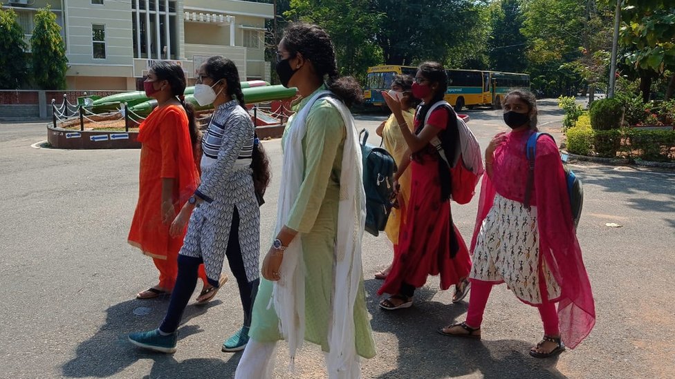 విద్యార్థులు విద్యార్థులు