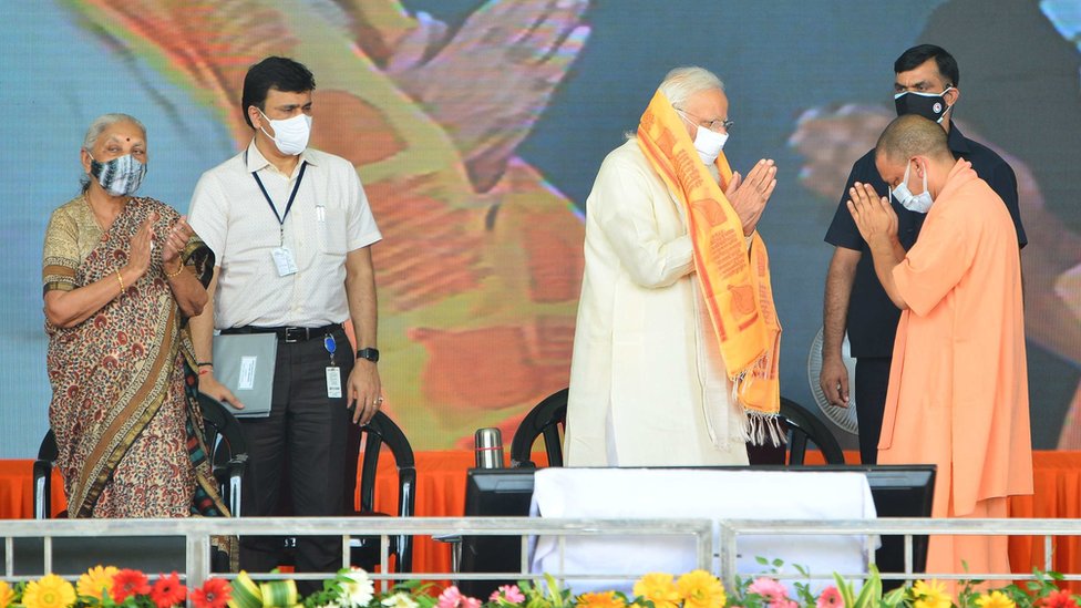 మోదీ వారసుడు యోగి అన్న ప్రచారం ఇటీవల జరిగింది