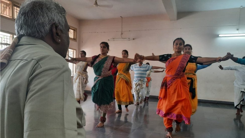 కూచిపూడి నృత్యం