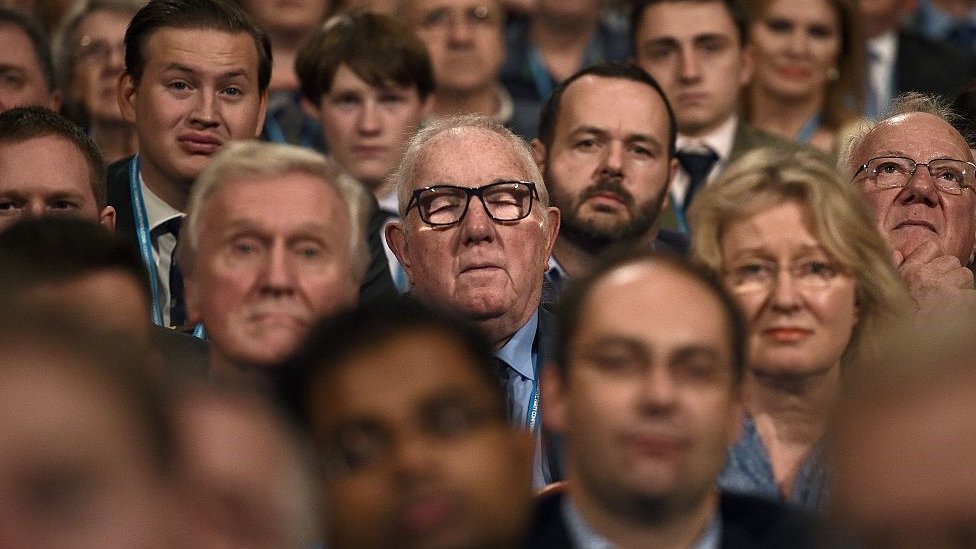 కన్సర్వేటివ్ పార్టీ సభ్యులు