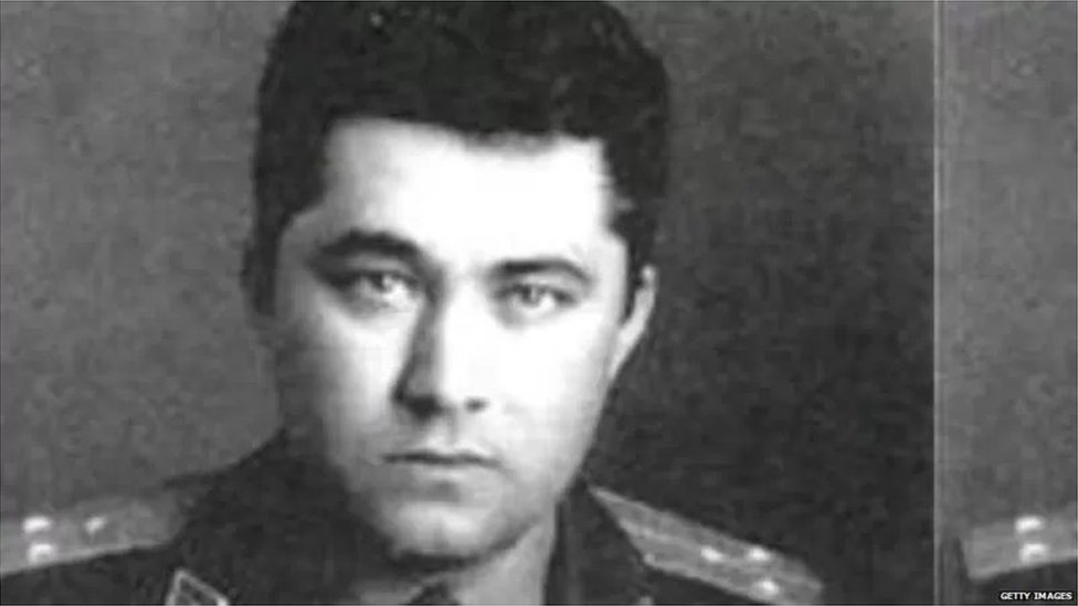 కొరియా విమానంపైకి క్షిపణిని ప్రయోగించిన కల్నల్ గెనాడీ ఓసీపోవిచ్