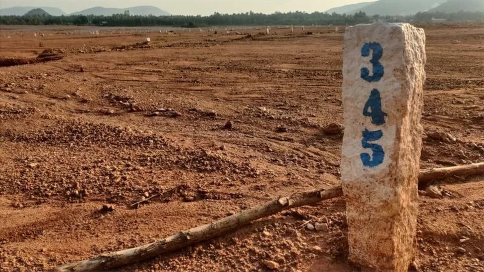 పేదలందరికీ ఇళ్లు
