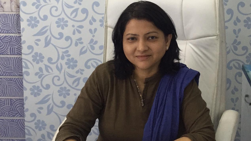 డాక్టర్ రూపాలీ శివాల్కర్ డాక్టర్ రూపాలీ శివాల్కర్