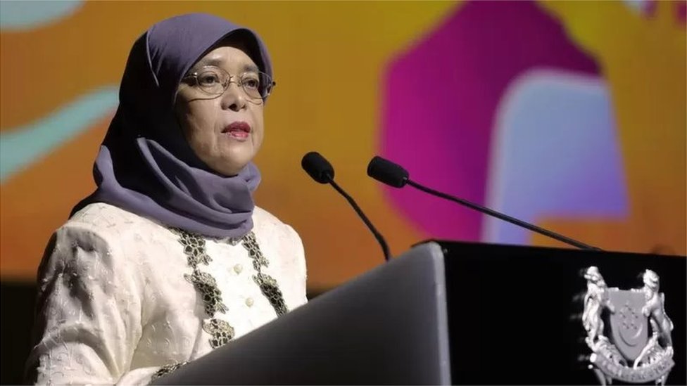 సింగపూర్ అధ్యక్షురాలు హలీమా యాకూబ్ సింగపూర్ అధ్యక్షురాలు హలీమా యాకూబ్