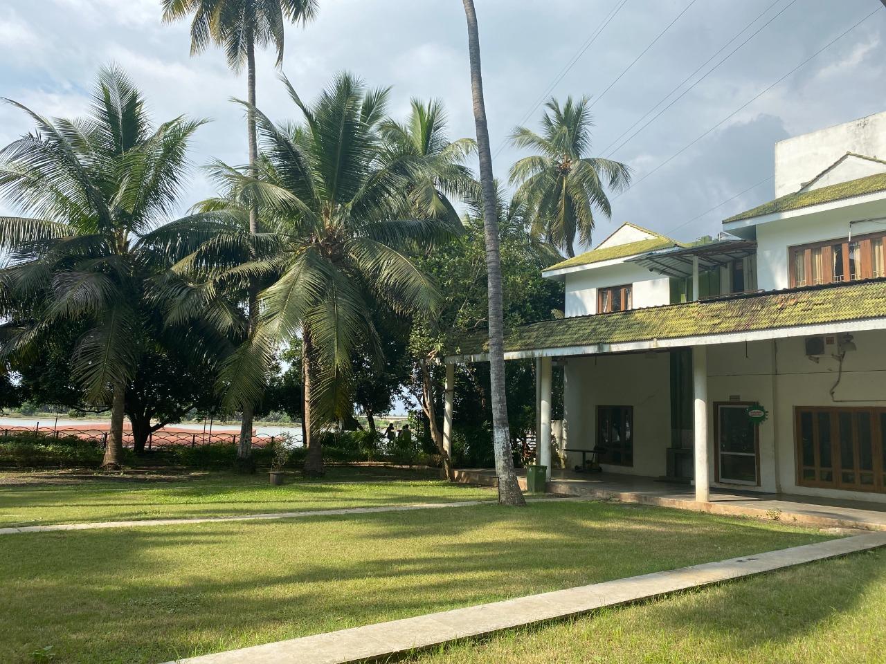 దిండి రాసార్ట్స్