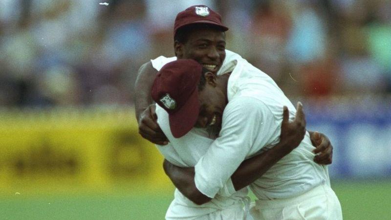 క్రికెట్ క్రికెట్