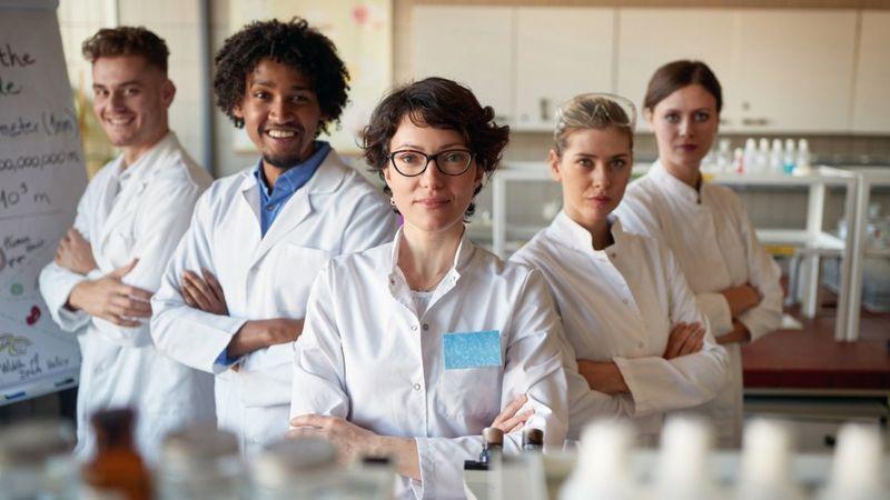 వైద్యులు