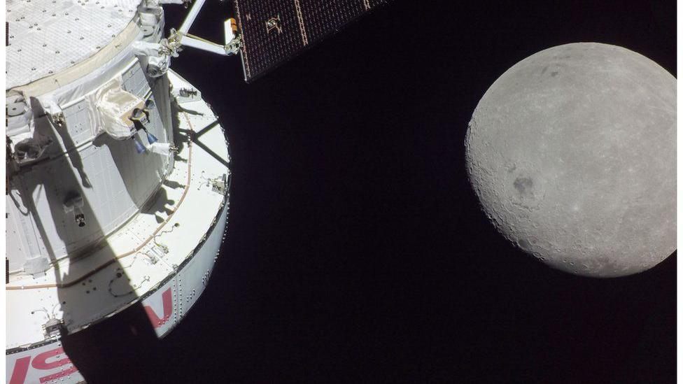 చంద్రుడు