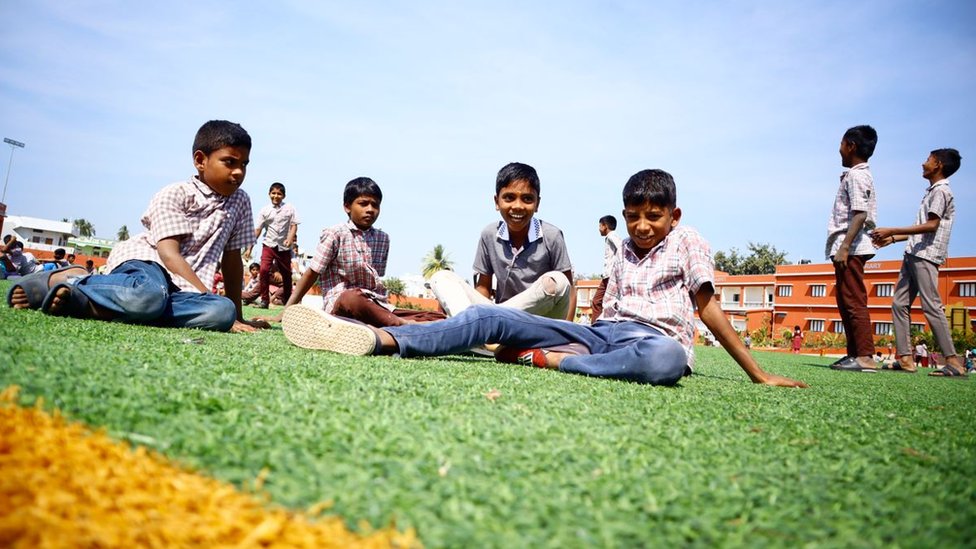 కేజీ టు పీజీ