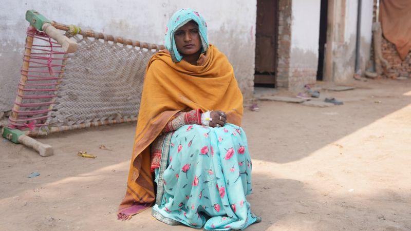 రింకూ భార్య గీత రింకూ భార్య గీత