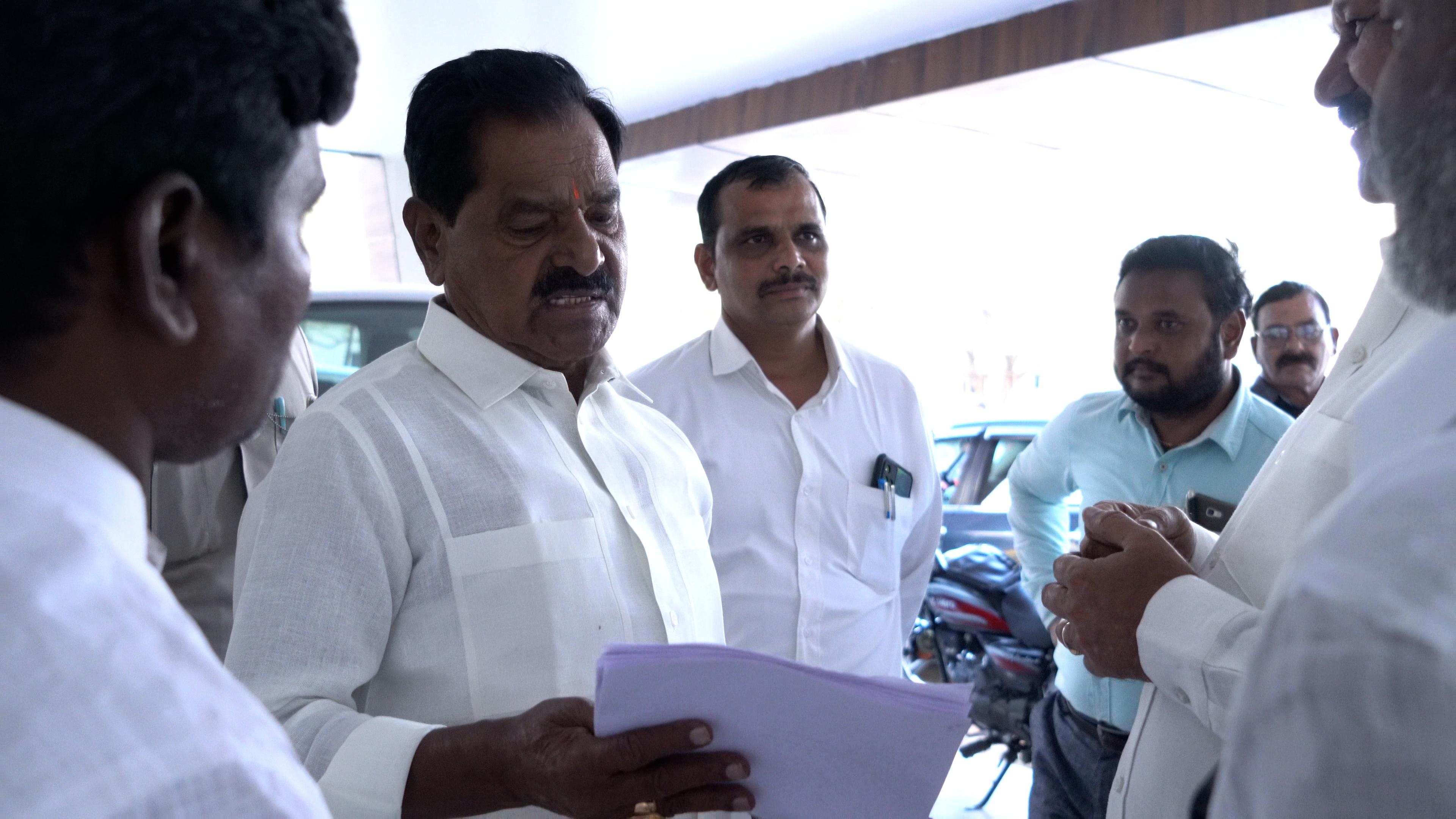 తిరుపతిలో దొంగ ఓట్లు