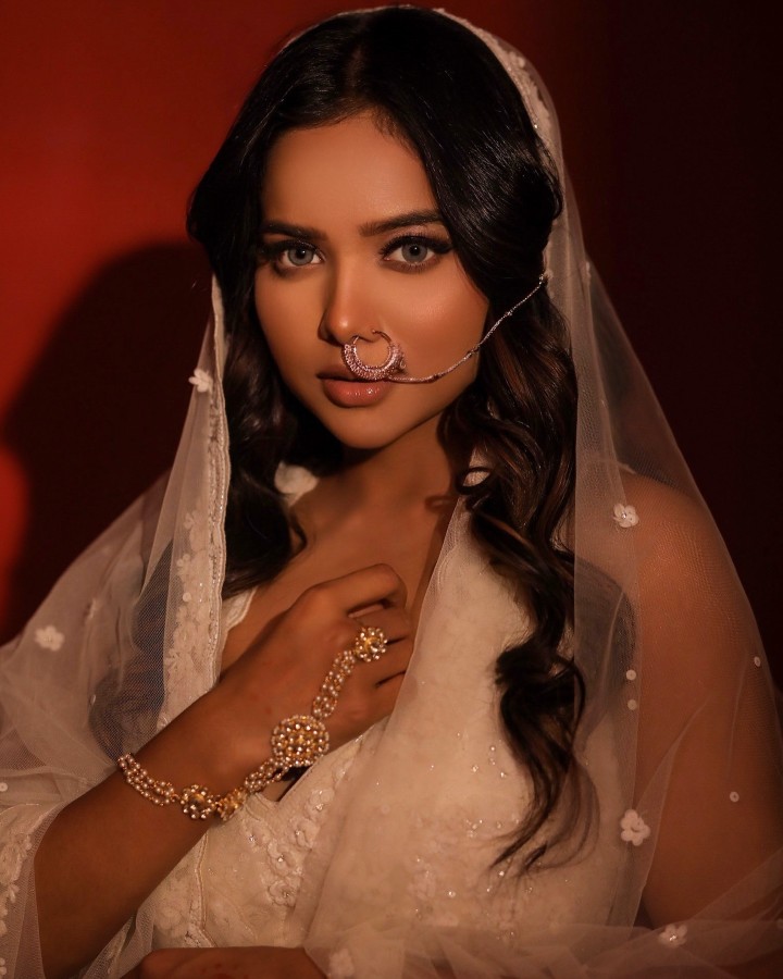મનીષા રાનીની કિલર સ્ટાઈલ