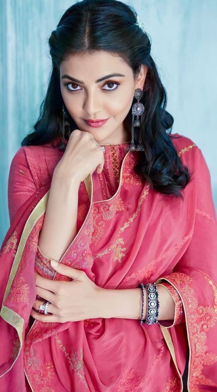 క్యూట్ లుక్ లో కాజల్ అగర్వాల్