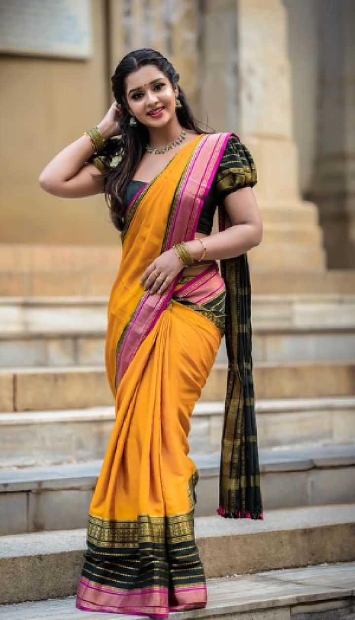 ಹೆಣ್ಣಿಗೆ ಸೀರೆಯಾಕೆ ಅಂದ