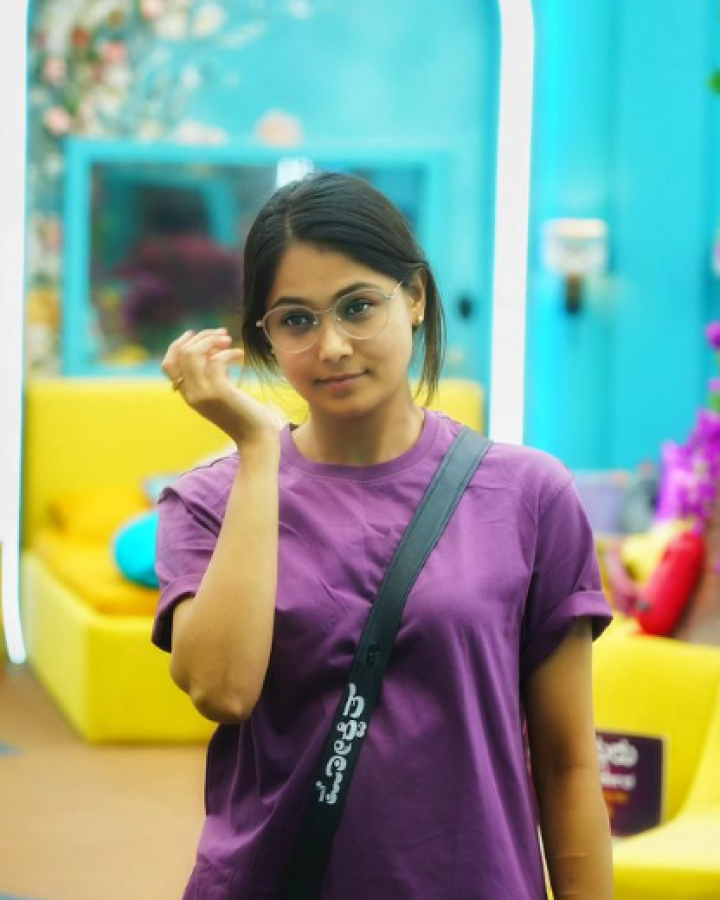 ಸಿಂಪಲ್ ಹುಡುಗಿ ಮೋಕ್ಷಿತಾ