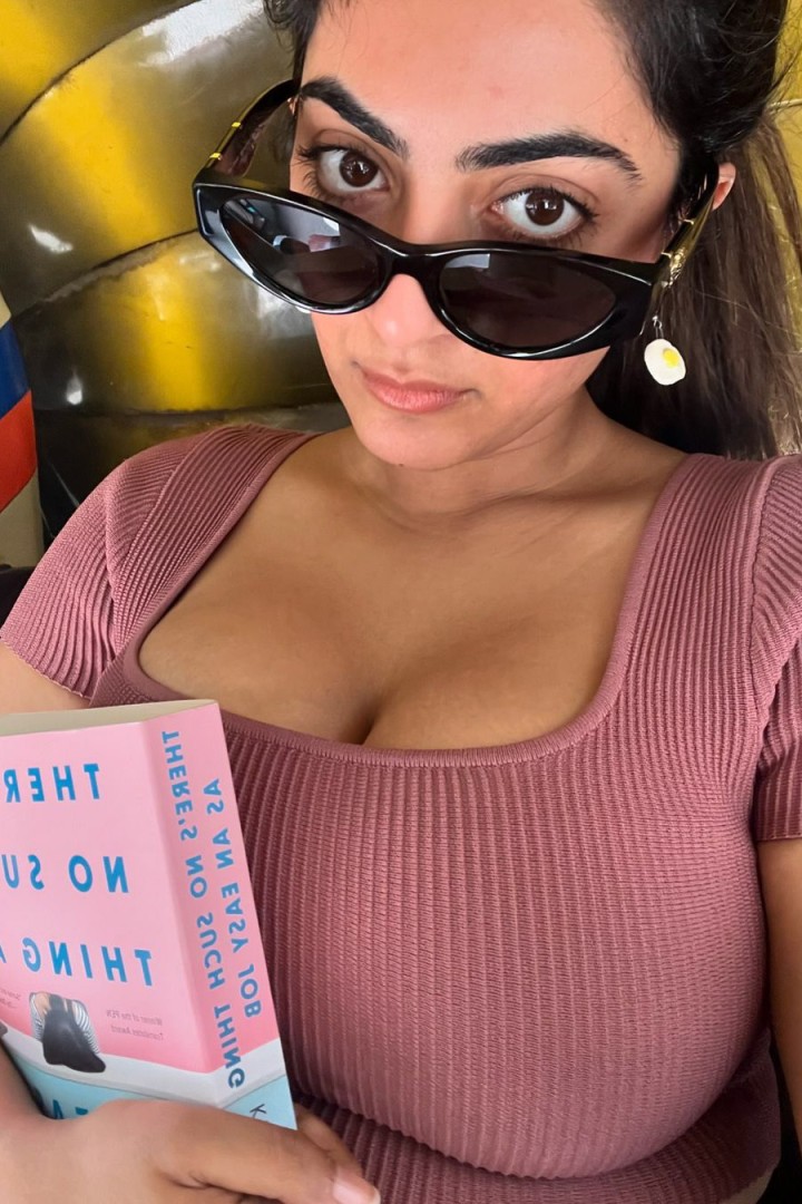 ಕಣ್ಣಲ್ಲಿ ಕಣ್ಣಿಟ್ಟು ನೋಡುದ್ರೆ ಪ್ರೀತಿ ಆಗ್ಬಹುದು ನೋಡಿ