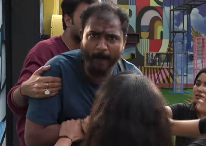 ಮೊದಲ ದಿನವೇ ನಾಲಿಗೆ ಮೇಲಿನ ಹಿಡಿತ ಕಳ್ಕೊಂಡ ರಜತ್! ಮನೆಯಿಂದ ಹೊರ ಹೋಗಲು ನಿರ್ಧರಿಸಿದ ಗೋಲ್ಡ್‌ ಸುರೇಶ್‌!