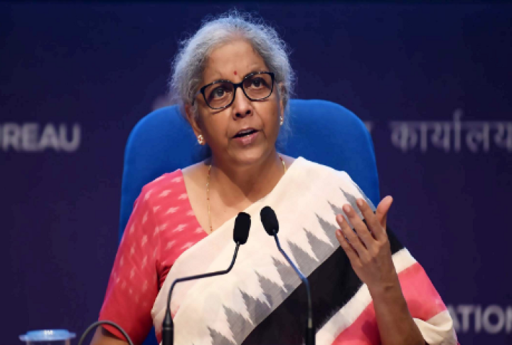 ಹೊಸ 'ನಗದು ಮಿತಿ' ನಿರ್ಧಾರ ; ಇನ್ಮುಂದೆ 10,000 ರೂ.ಗಿಂತ ಹೆಚ್ಚಿನ ವಹಿವಾಟಿಗೆ ದಂಡ!