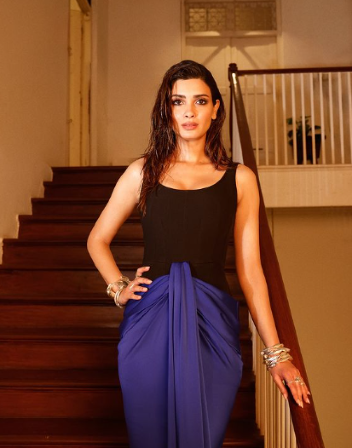 ಸುರಸುಂದರಿ