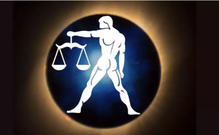 ತುಲಾ: ವೃತ್ತಿ ಜೀವನದಲ್ಲಿ ಉತ್ತಮ ಪ್ರಗತಿ ಕಂಡುಬರುತ್ತದೆ. ಉತ್ತಮ ದಿನ