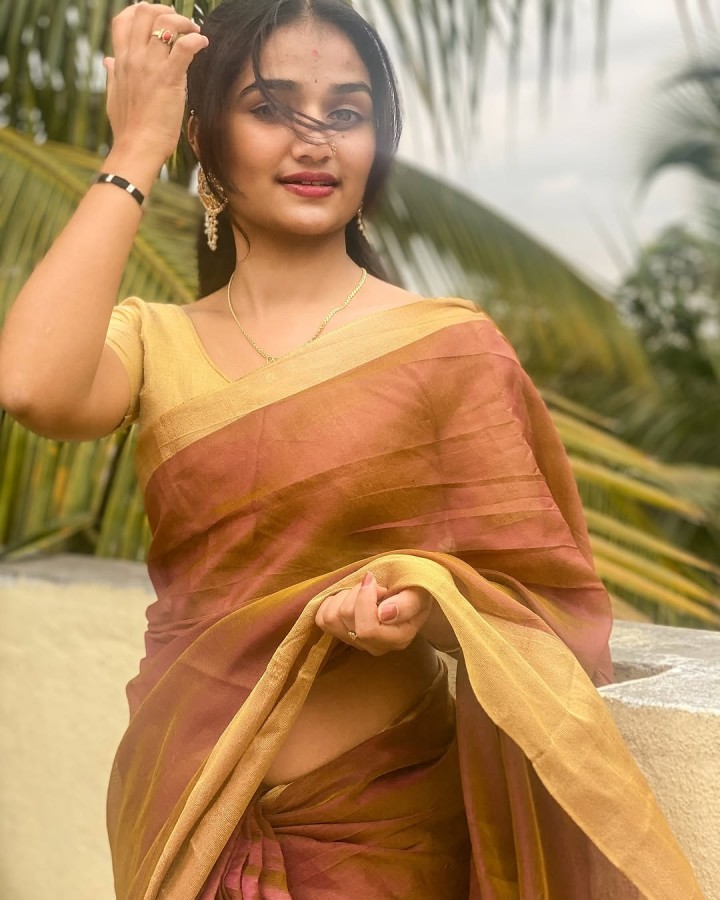 जुल्फे तेरी..