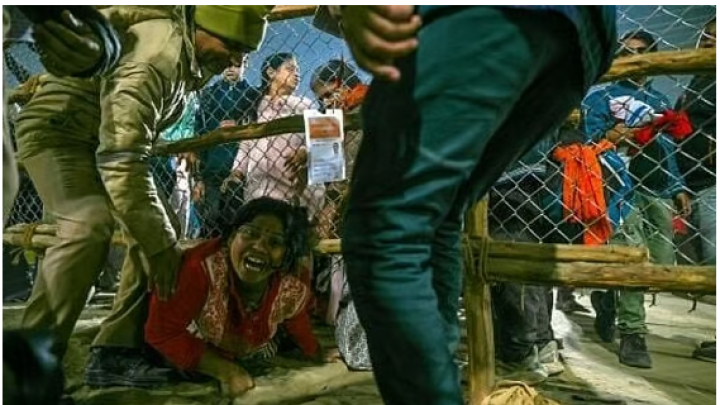 ಮಹಾಕುಂಭ ಮೇಳದಲ್ಲಿ ಕಾಲ್ತುಳಿತ: ಕರ್ನಾಟಕದ ಯಾತ್ರಾರ್ಥಿಗಳಿಗೂ ಗಾಯ, ಕೆಲವರು ನಾಪತ್ತೆ..!