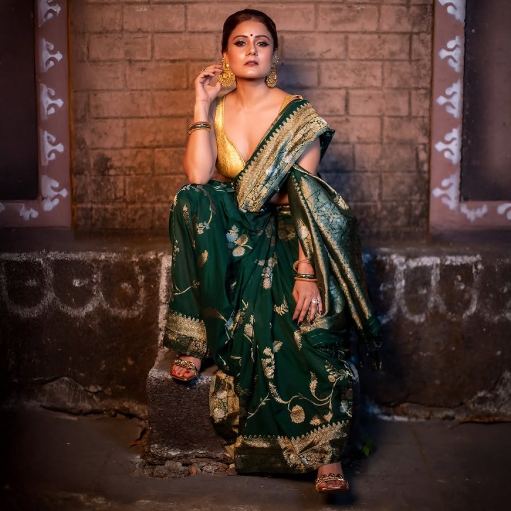 Morini bagha me bole adhi raat ma